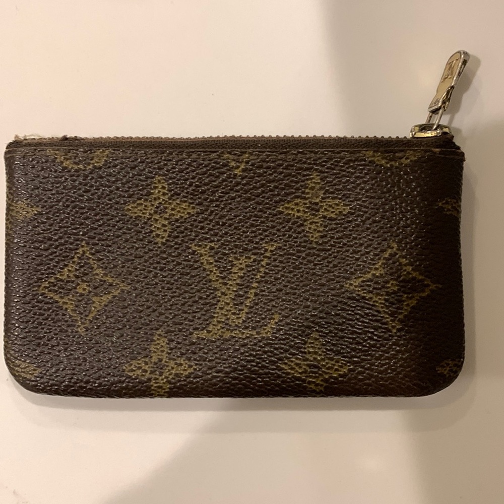 Vintage Louis Vuitton coin purse.